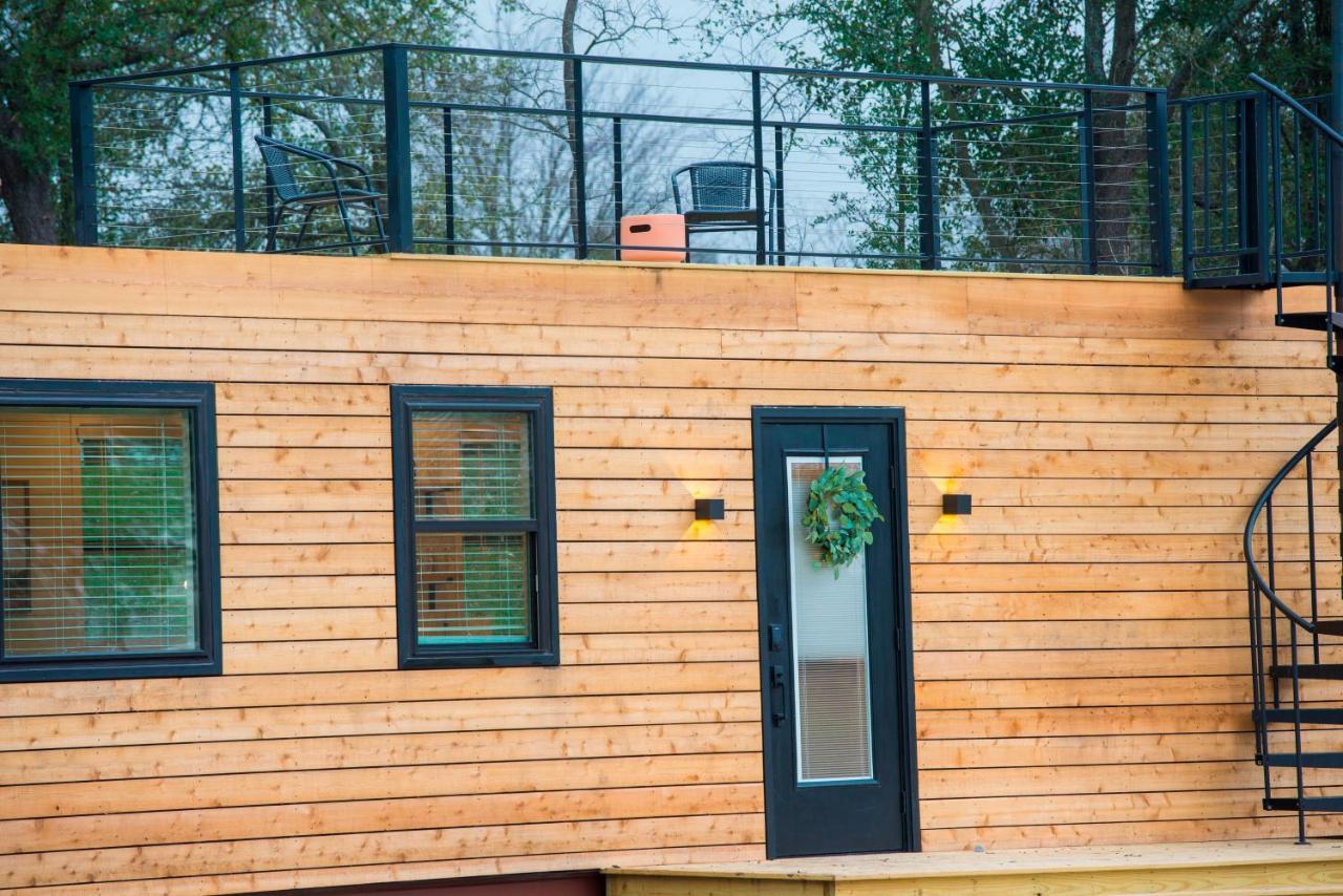 Container Home With Rooftop Views And Pickleball-Pecan Grove Беллмид Экстерьер фото